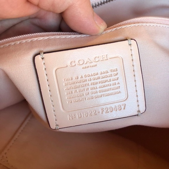 COACH TOTE - Picture 8 of 8